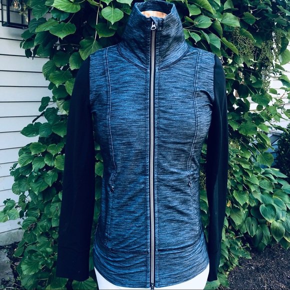 lululemon athletica Other - Lululemon Heathered Grey and Black Zip Up